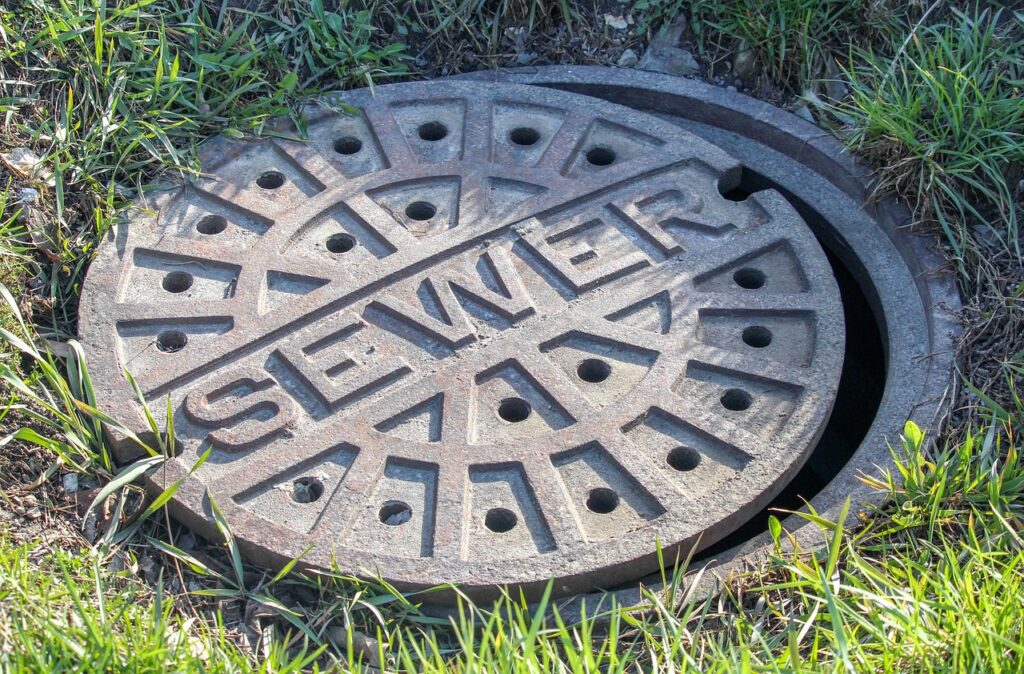 sewer, grass, old-3305945.jpg